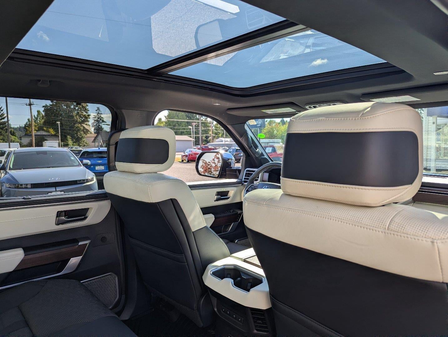 2024 Toyota Tundra Capstone HV