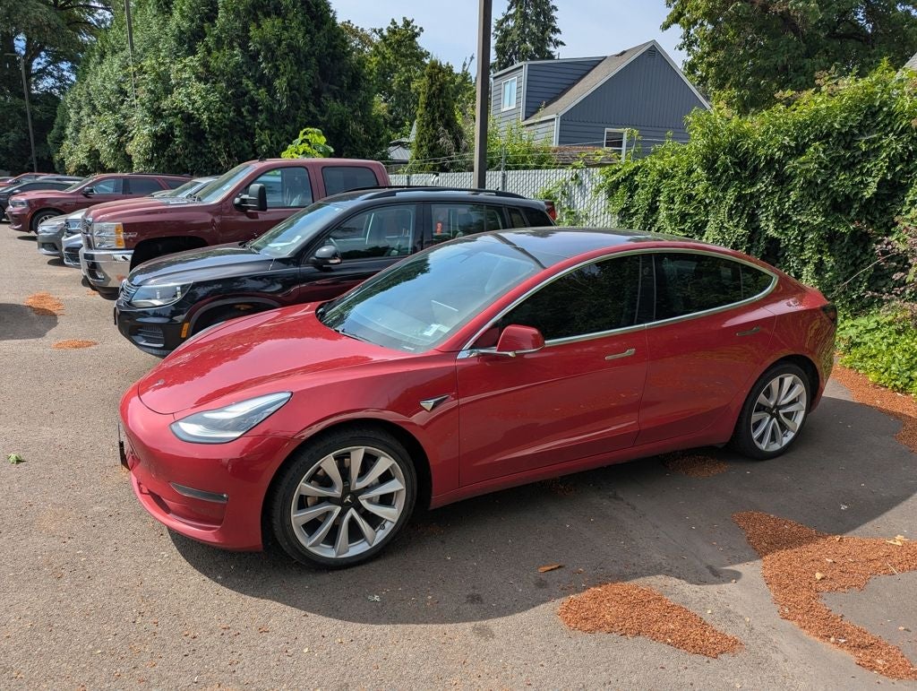 2019 Tesla Model 3 Mid Range