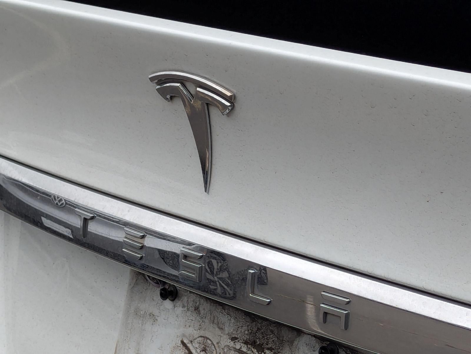2018 Tesla Model X 75D