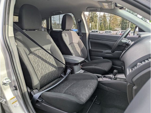 2025 Mitsubishi Outlander Sport ES