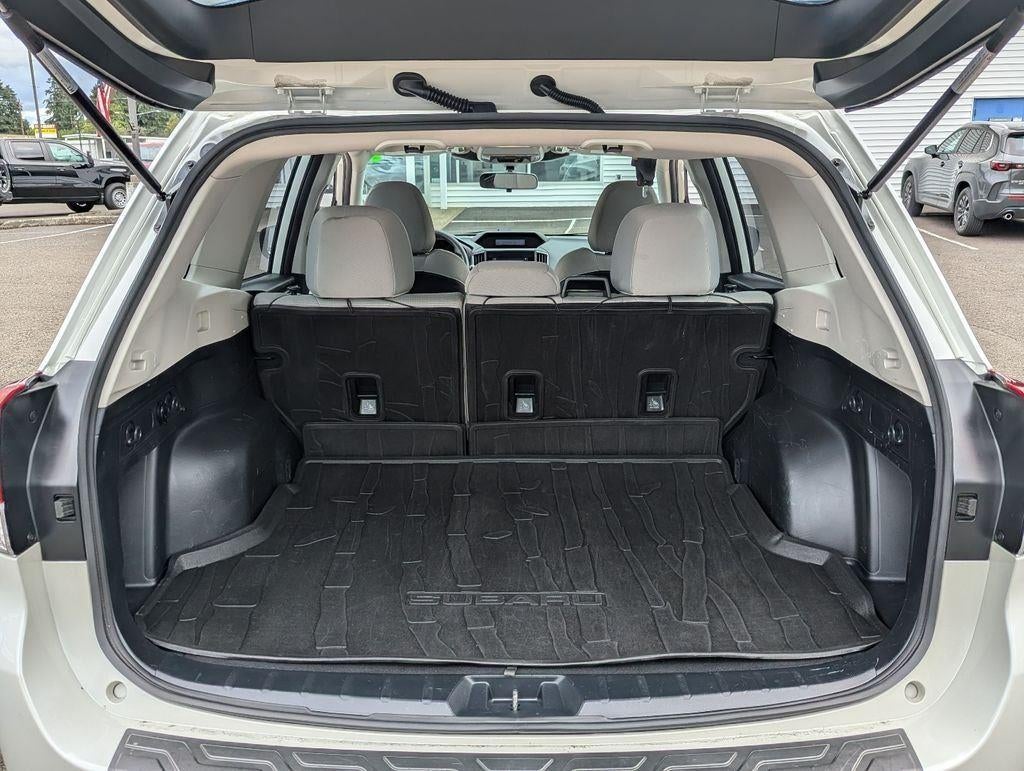 2022 Subaru Forester Base