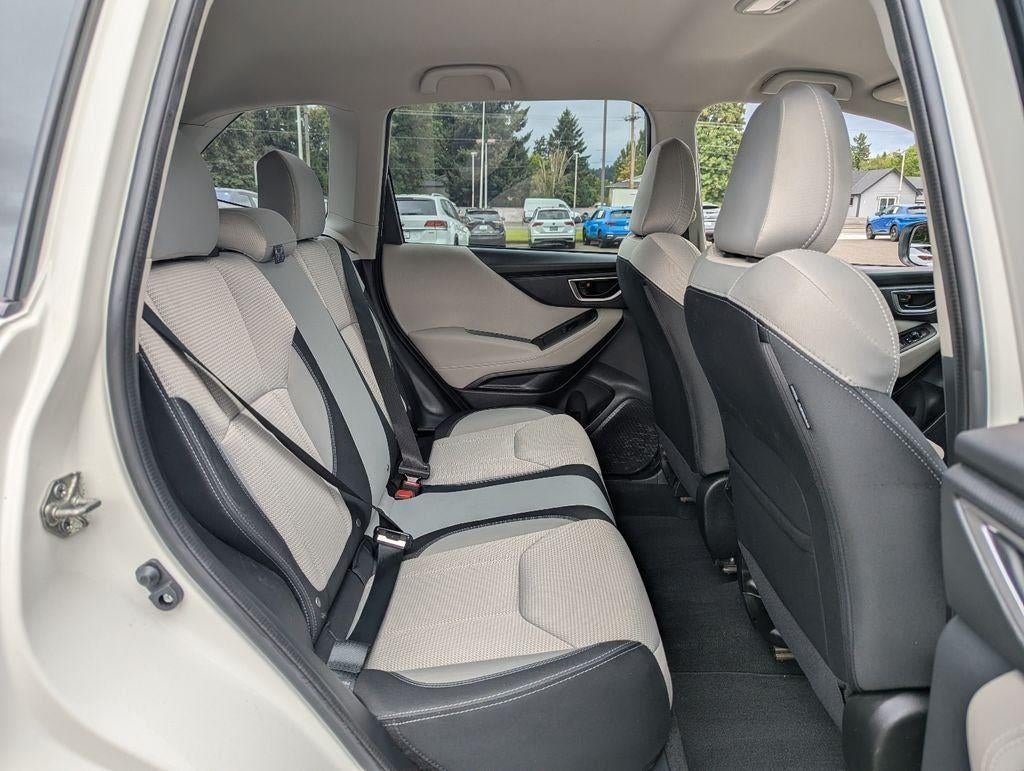 2022 Subaru Forester Base