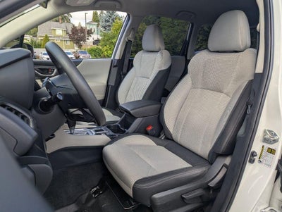 2022 Subaru Forester Base