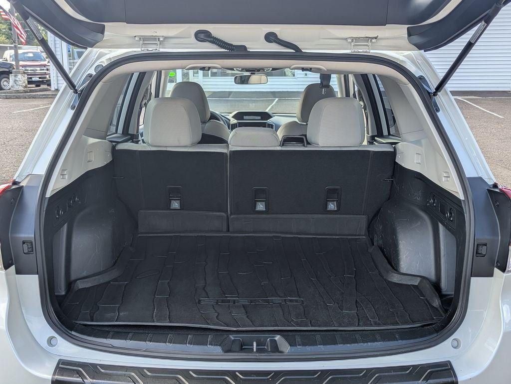 2022 Subaru Forester Base