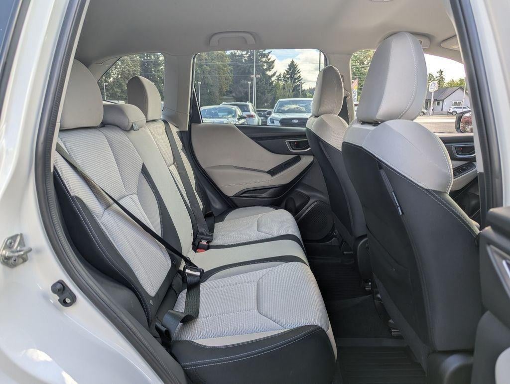 2022 Subaru Forester Base