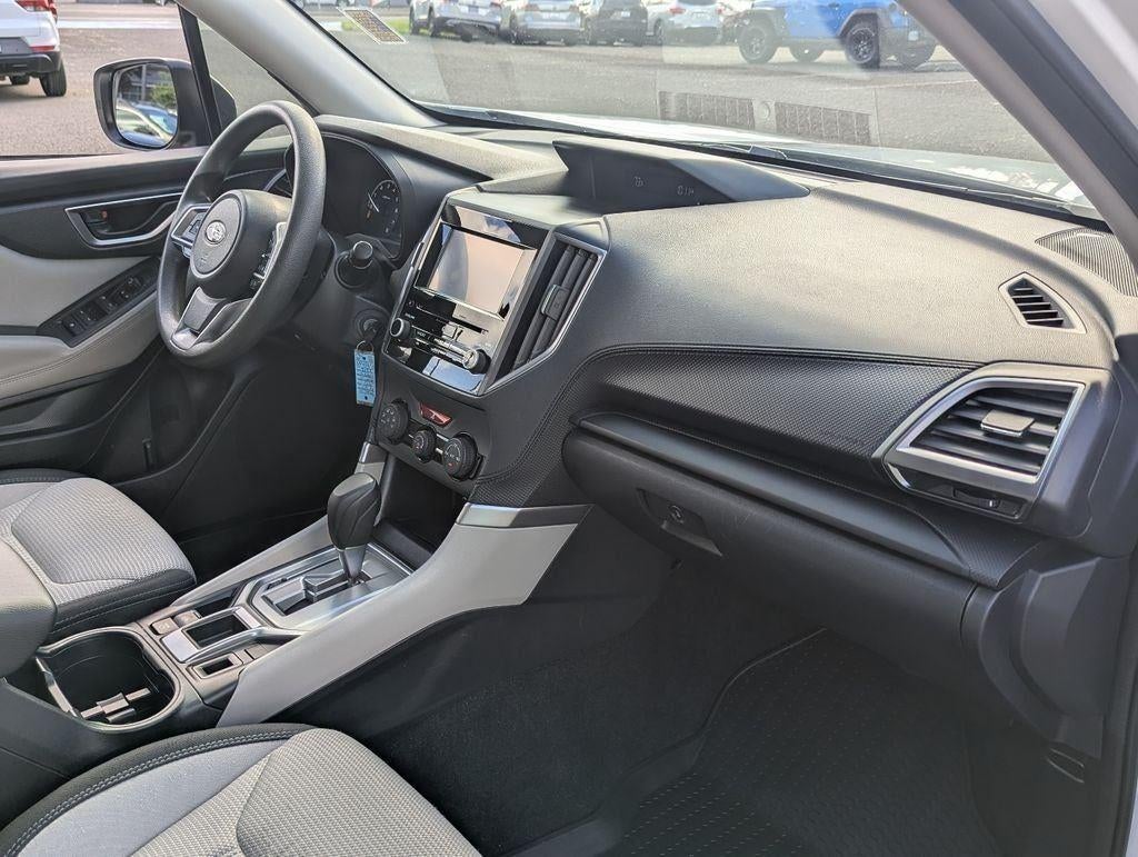 2022 Subaru Forester Base