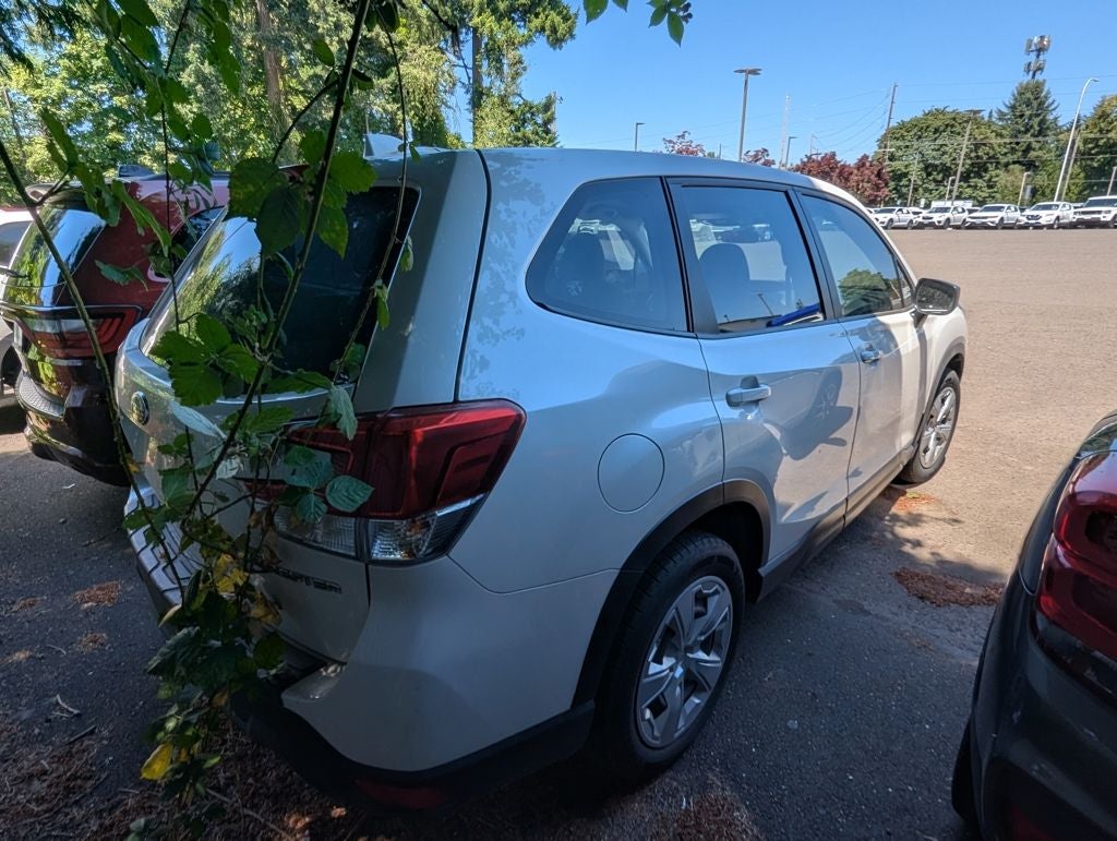 2022 Subaru Forester Base