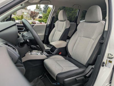2022 Subaru Forester Base