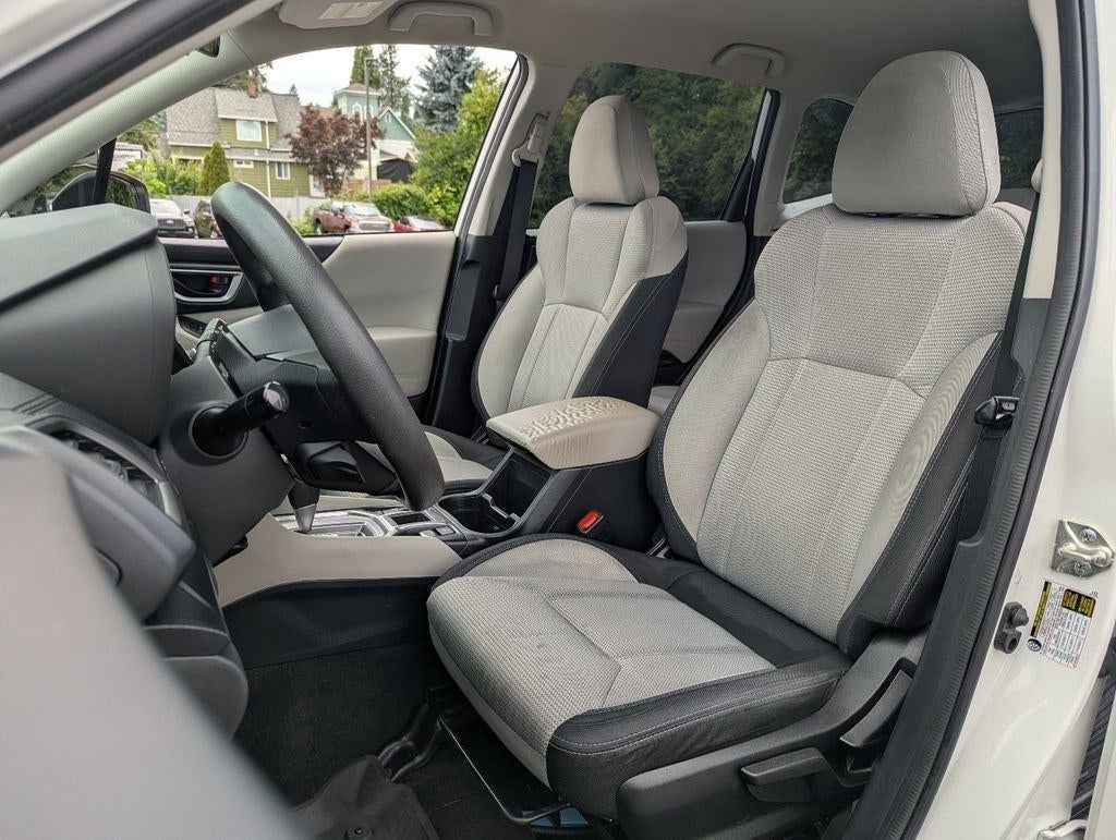 2022 Subaru Forester Base
