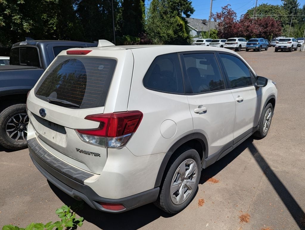 2022 Subaru Forester Base
