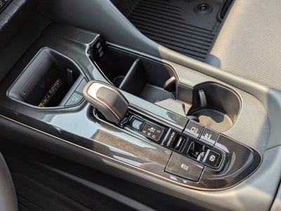 2025 Toyota Crown Signia Limited
