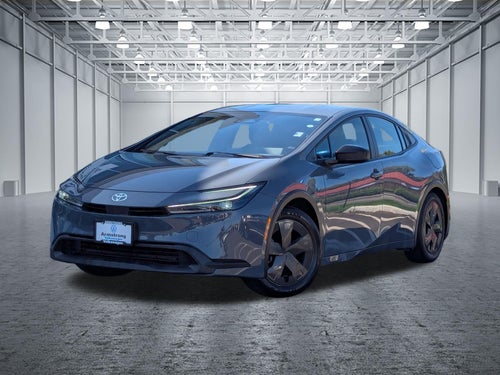 2025 Toyota Prius LE
