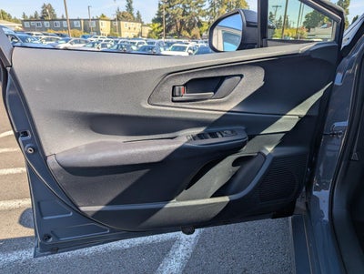 2025 Toyota Prius LE