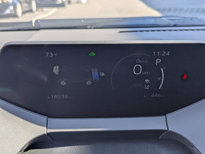 2025 Toyota Prius LE