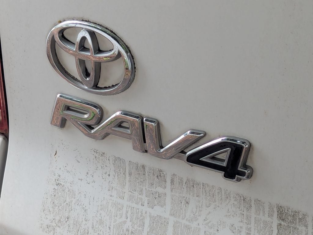 2003 Toyota RAV4 Base