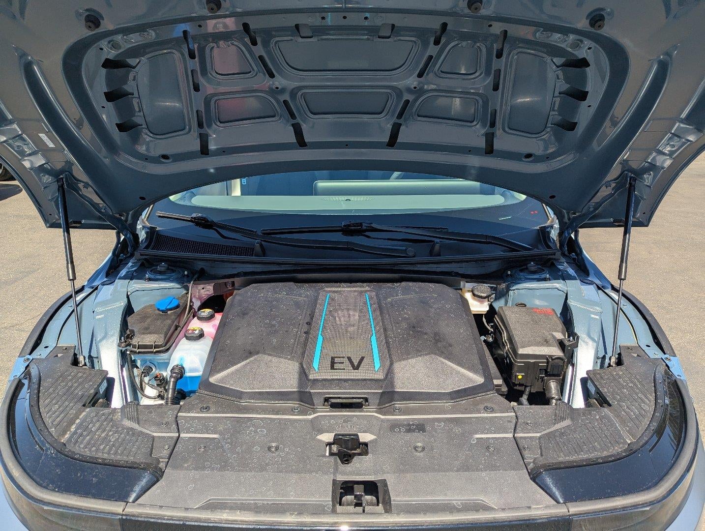 2024 Hyundai IONIQ 5 SE