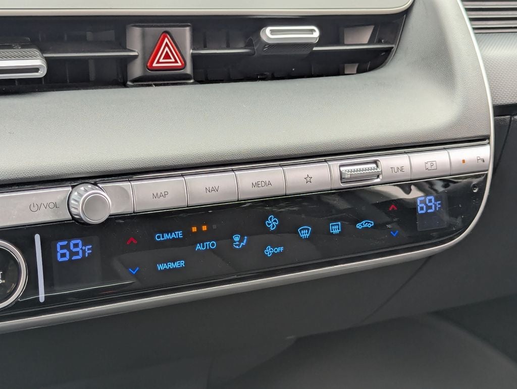 2024 Hyundai IONIQ 5 SEL
