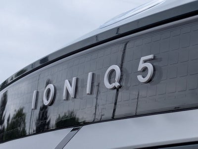2024 Hyundai IONIQ 5 SEL