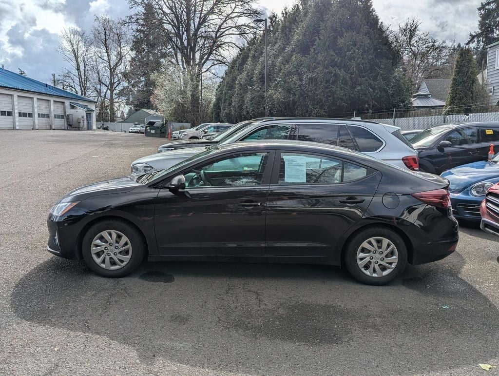 2020 Hyundai Elantra SE