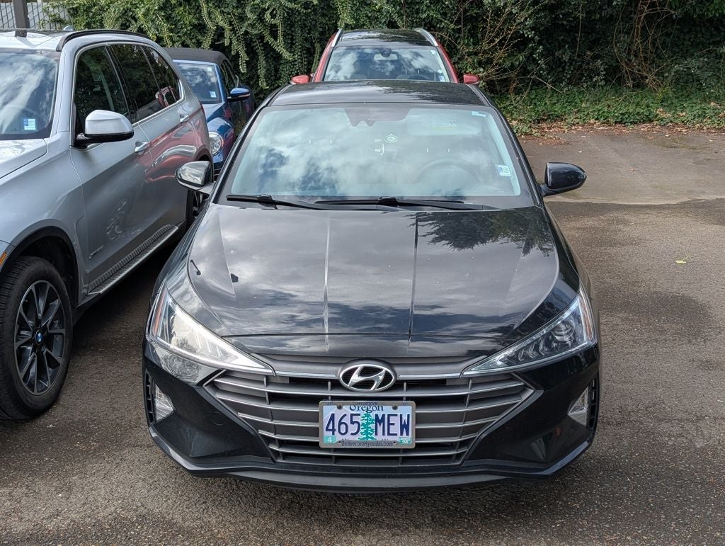 2020 Hyundai Elantra SE