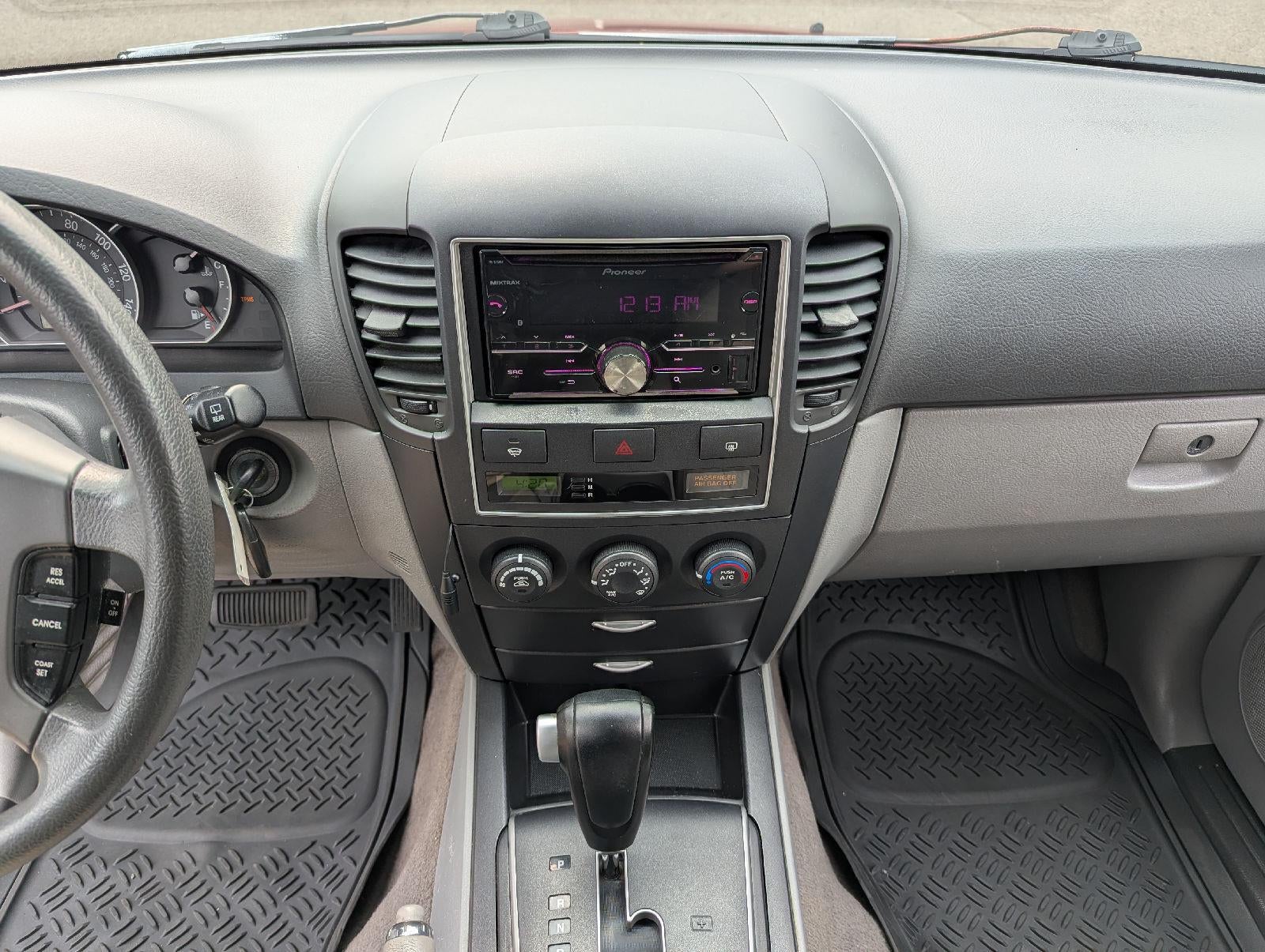 2009 Kia Sorento LX