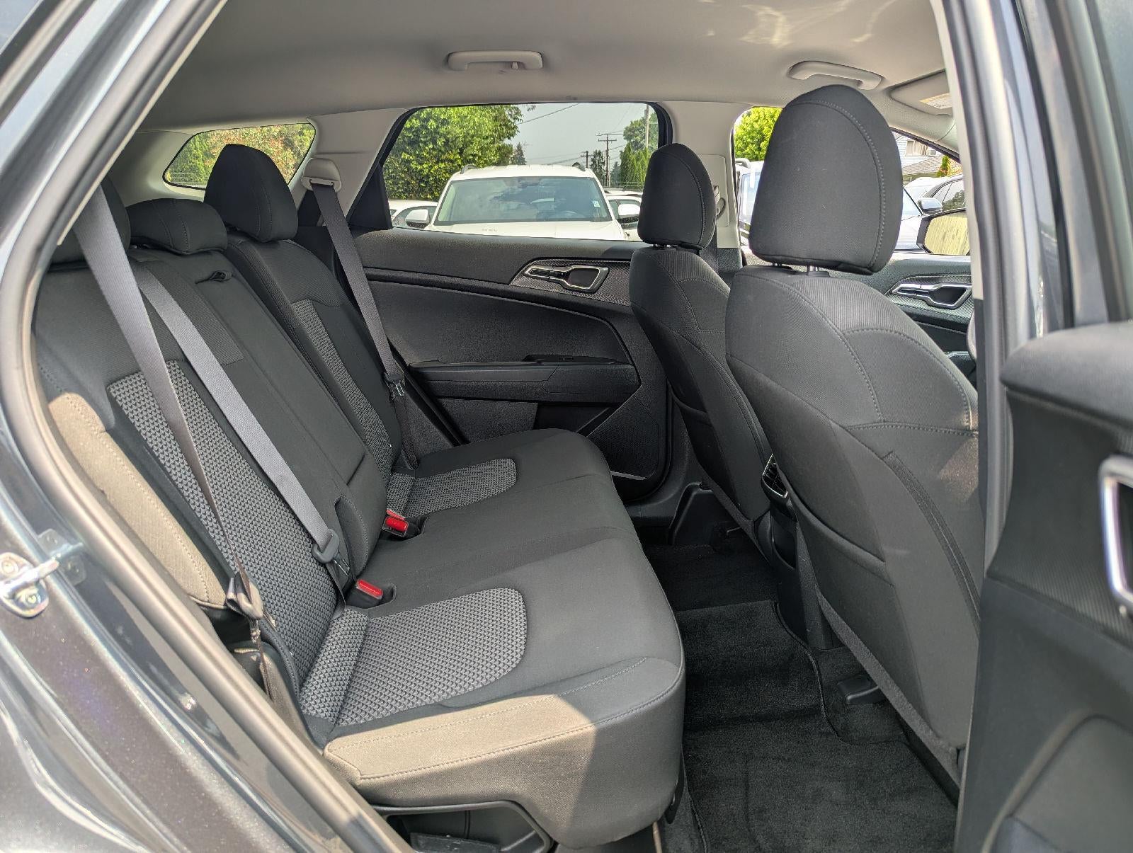 2023 Kia Sportage Hybrid LX