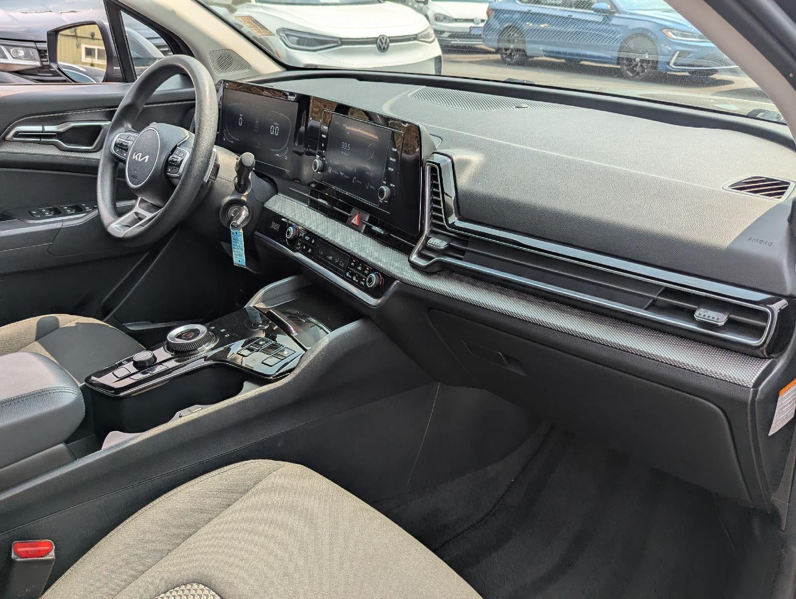 2023 Kia Sportage Hybrid LX