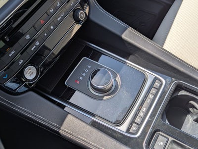 2018 Jaguar F-PACE 35t R-Sport