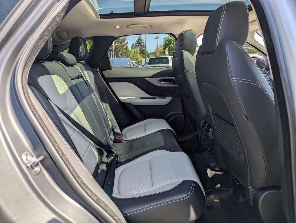 2018 Jaguar F-PACE 35t R-Sport