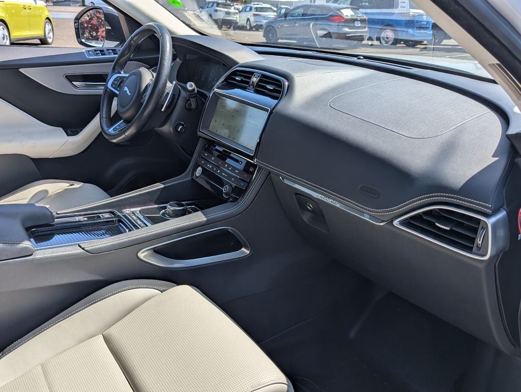2018 Jaguar F-PACE 35t R-Sport
