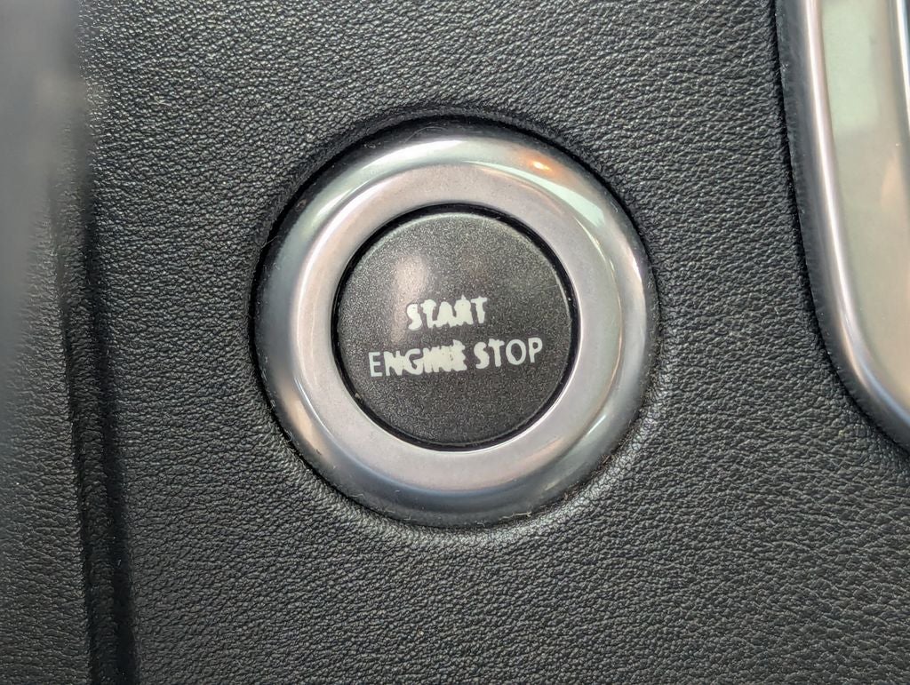2015 Land Rover LR4 Base