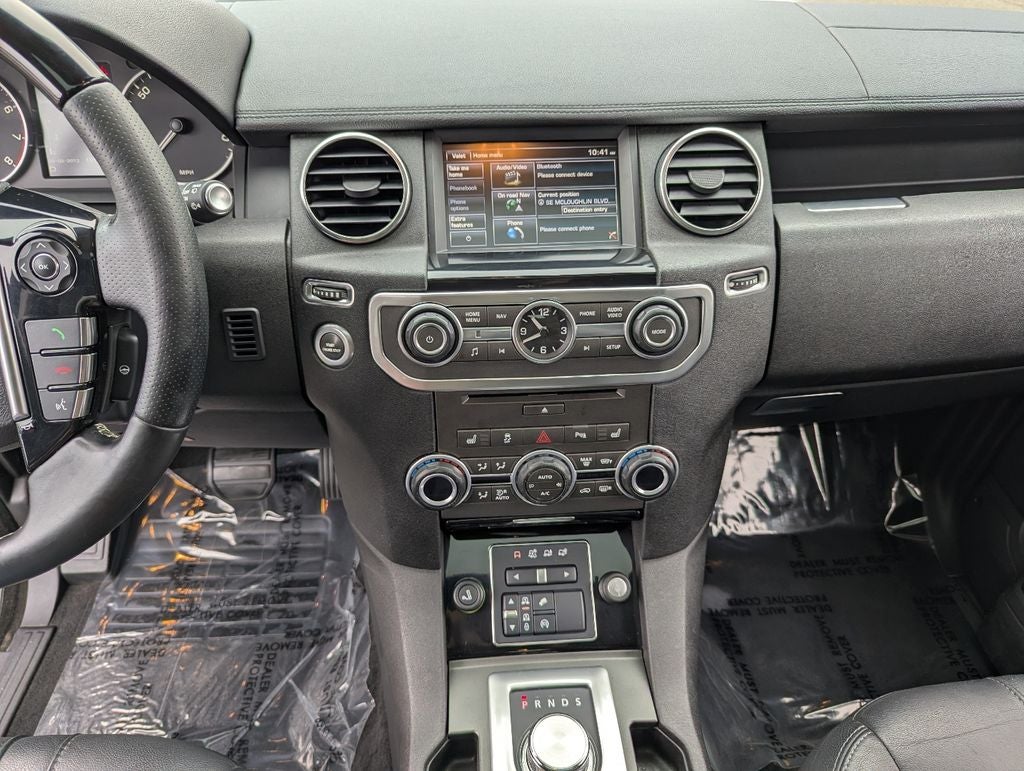 2015 Land Rover LR4 Base