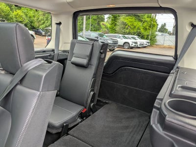 2015 Land Rover LR4 Base