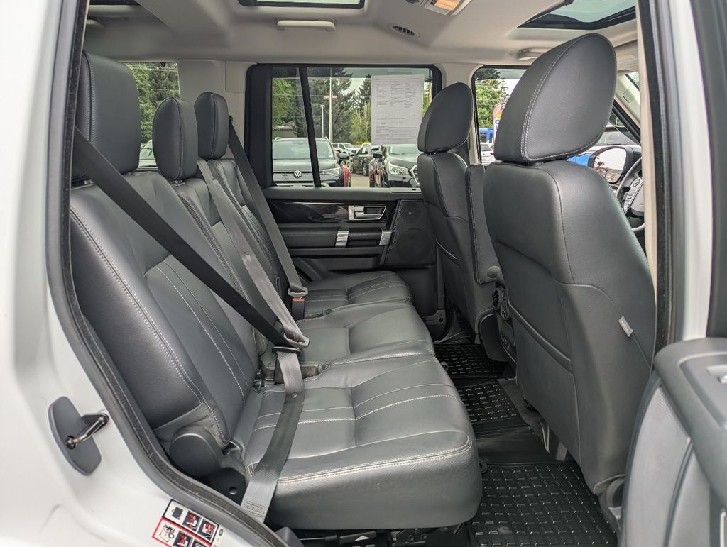 2015 Land Rover LR4 Base