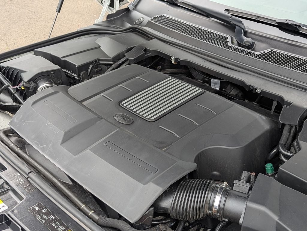 2015 Land Rover LR4 Base