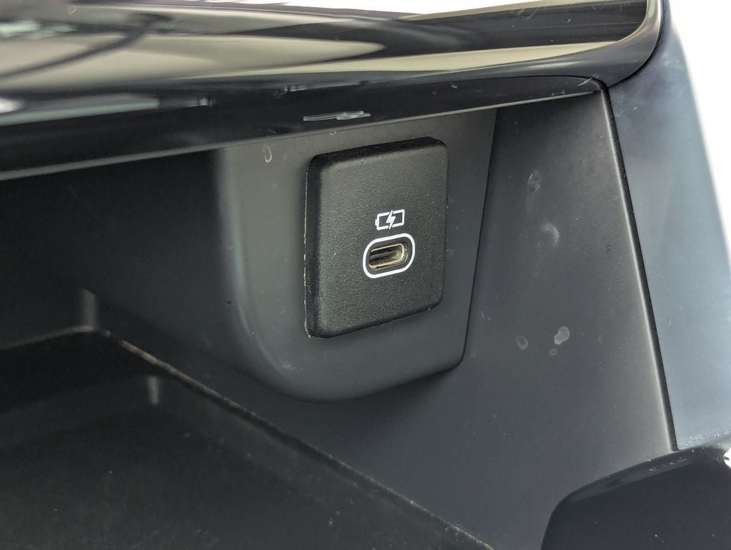 2022 Land Rover Discovery Sport S