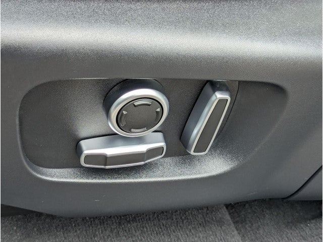 2022 Land Rover Discovery Sport S