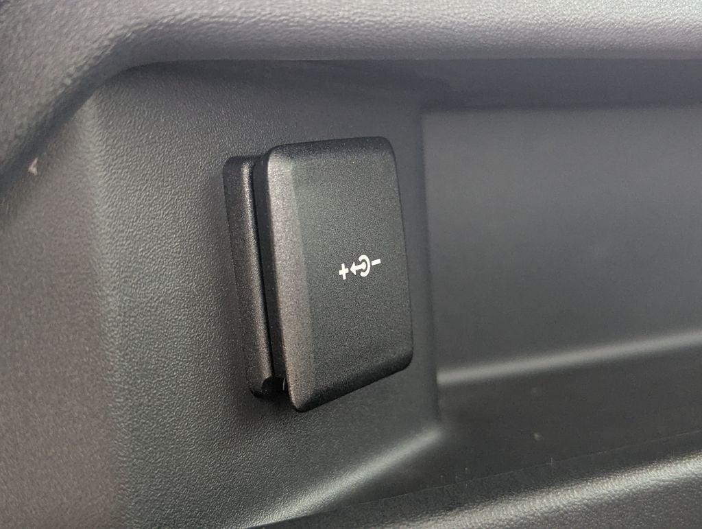 2022 Land Rover Discovery Sport S