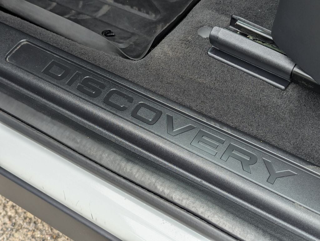 2022 Land Rover Discovery Sport S