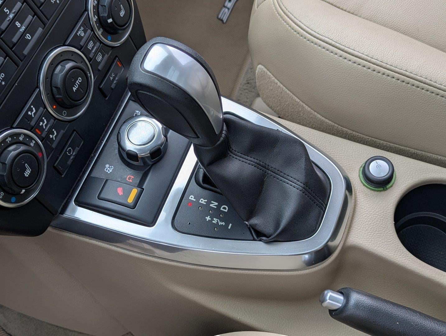 2012 Land Rover LR2 HSE