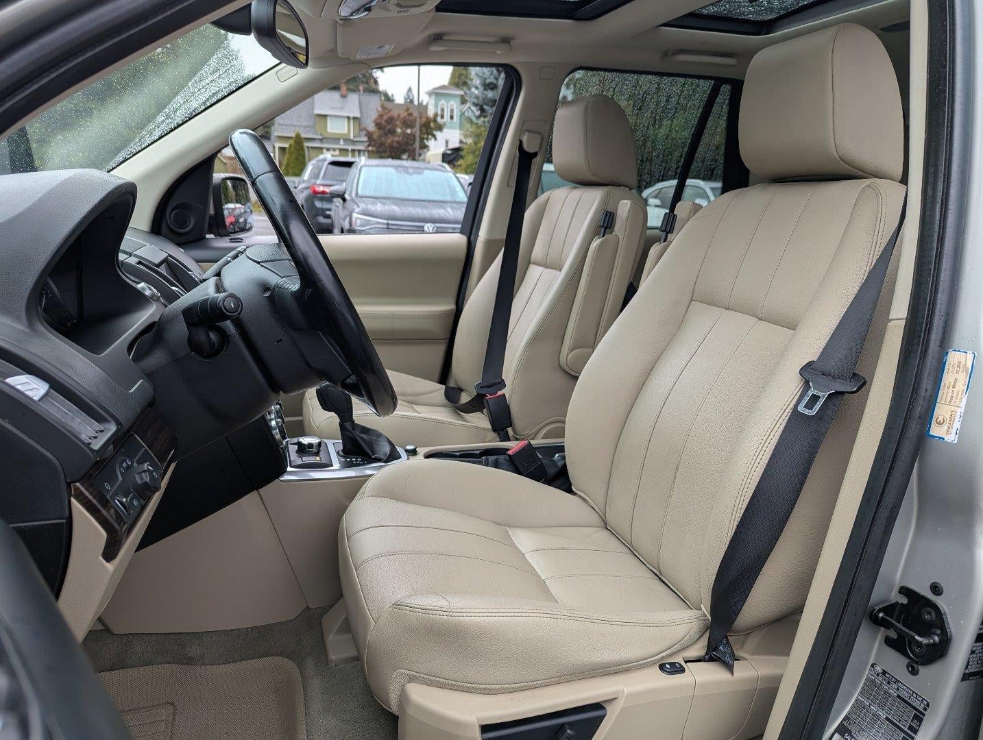 2012 Land Rover LR2 HSE