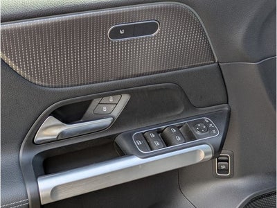 2022 Mercedes-Benz EQB 350 4MATIC®