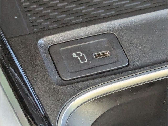 2022 Mercedes-Benz EQB 350 4MATIC®