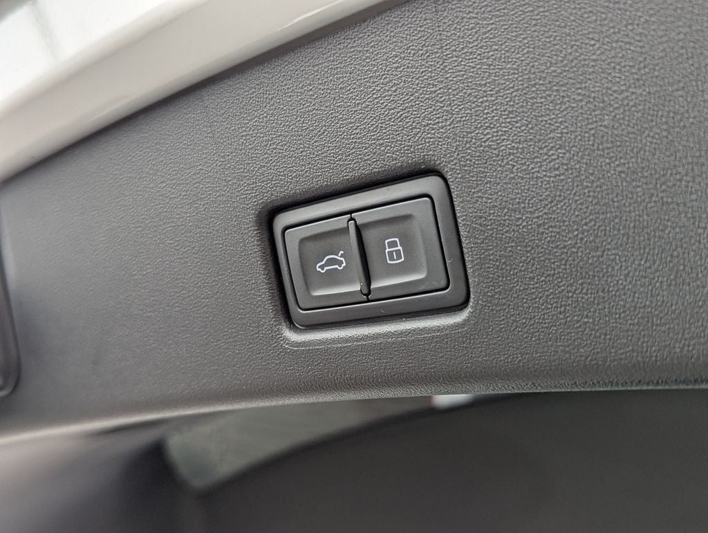 2023 Audi Q4 Sportback e-tron Prestige quattro