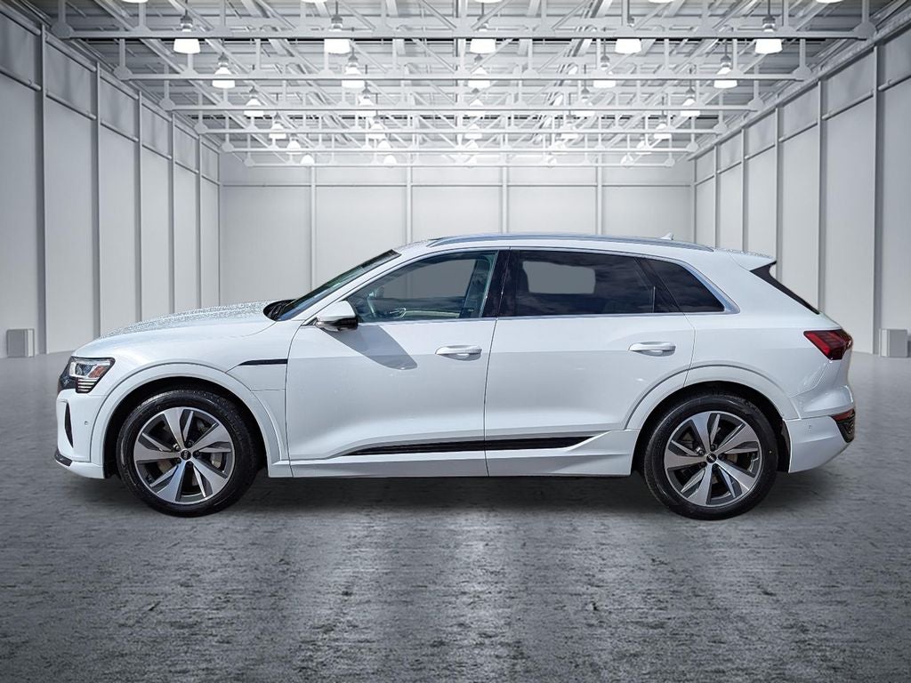 2024 Audi Q8 e-tron Premium Plus