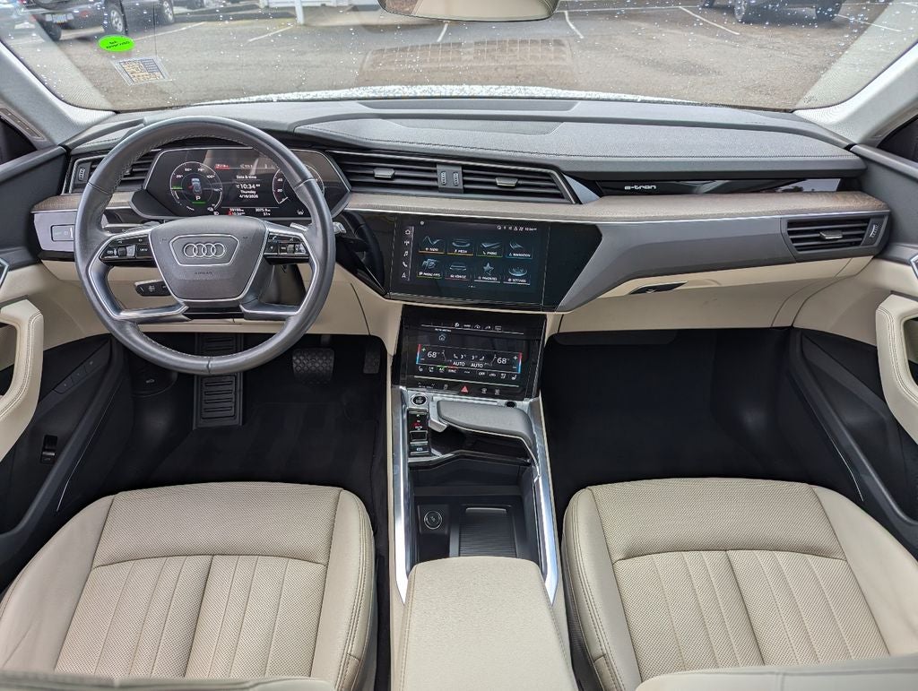2024 Audi Q8 e-tron Premium Plus