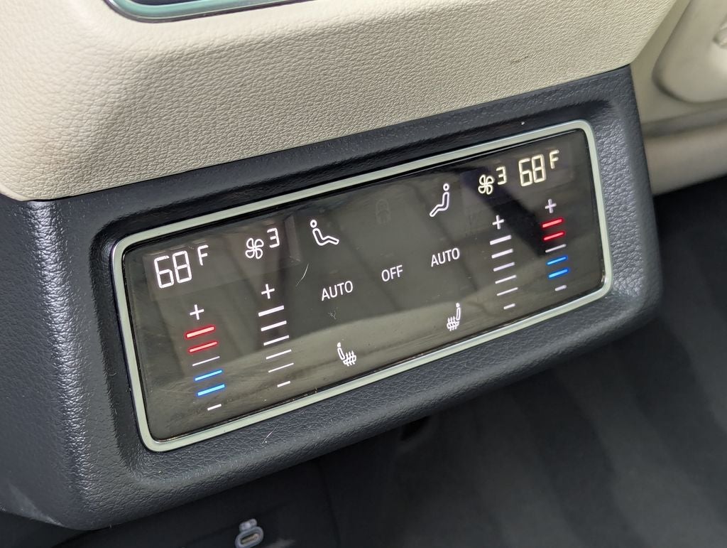 2024 Audi Q8 e-tron Premium Plus