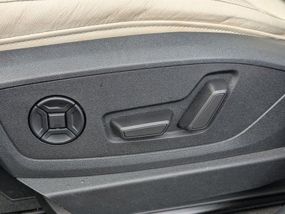 2024 Audi Q8 e-tron Premium Plus