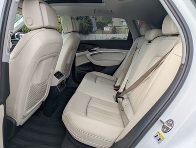 2024 Audi Q8 e-tron Premium Plus