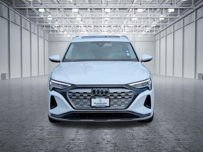 2024 Audi Q8 e-tron Premium Plus